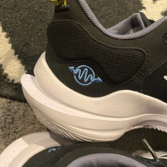 Nike Antetokounmpo inmortality 2 Basketball Shoes - Picture 5 of 10